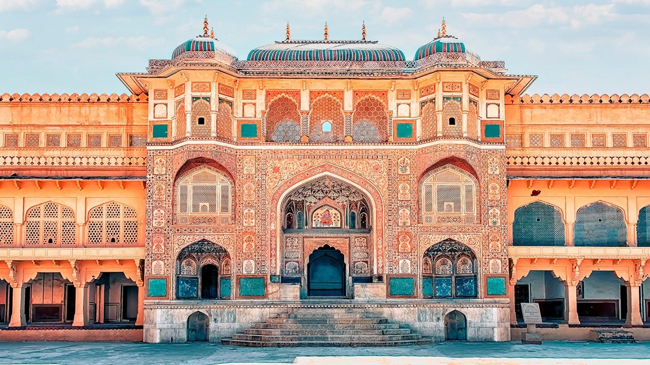 Rajasthan family tour package — palaces and forts of Jaipur with Kivi Jaipur Journey